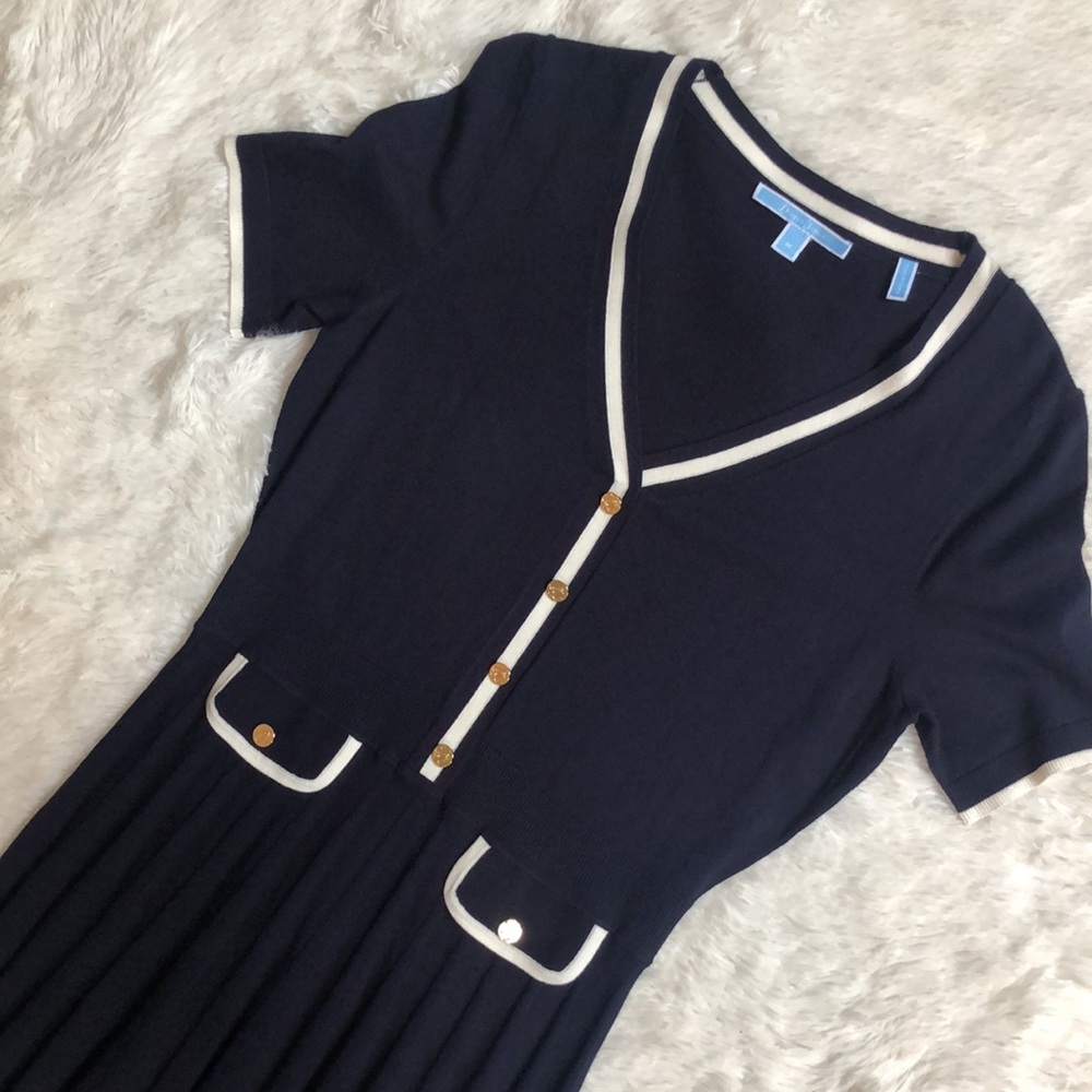 SOLD! Draper James short sleeve sweater dress 🔥 - Picture 6 of 12